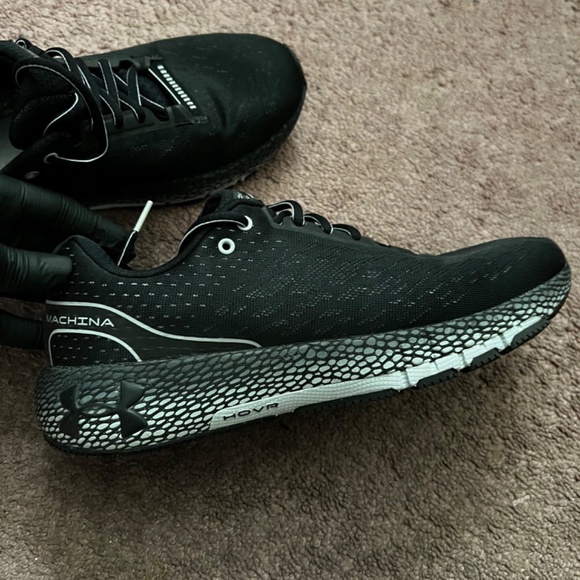 Men’s Under Amour HOVR Machina Running Shoes - Picture 4 of 7